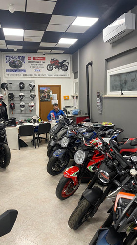 dealer showroom