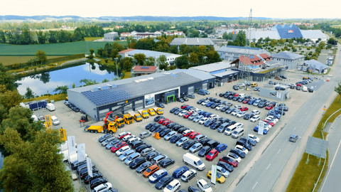Autohaus Sedlmaier GmbH & Co. KG. Logo