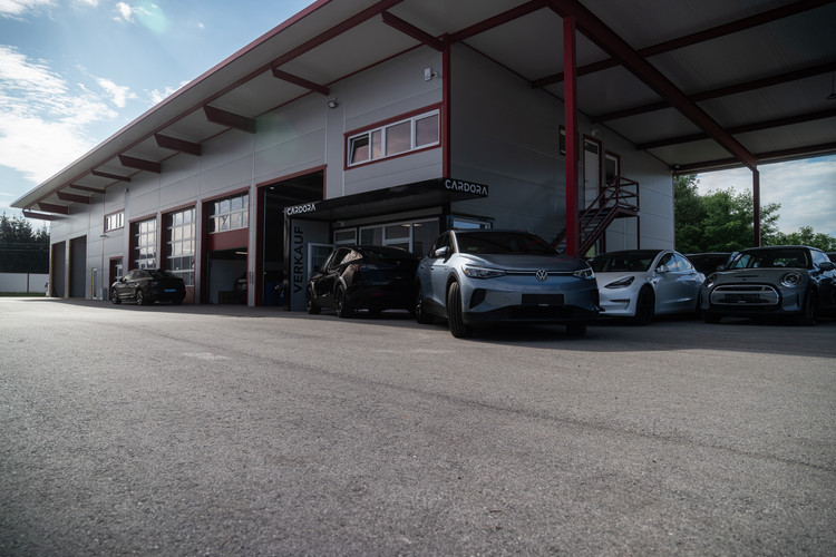dealer showroom