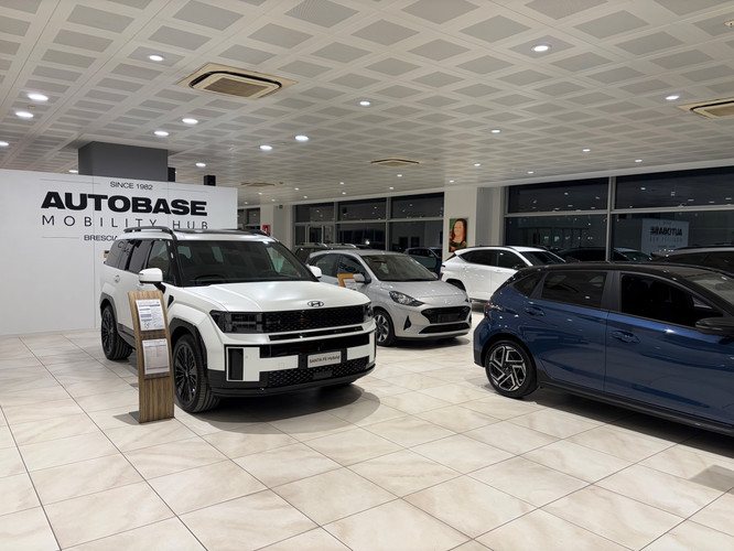 dealer showroom