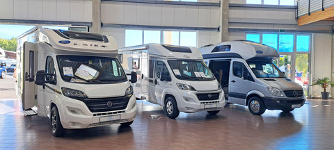 Wohnmobilpark GmbH Logo