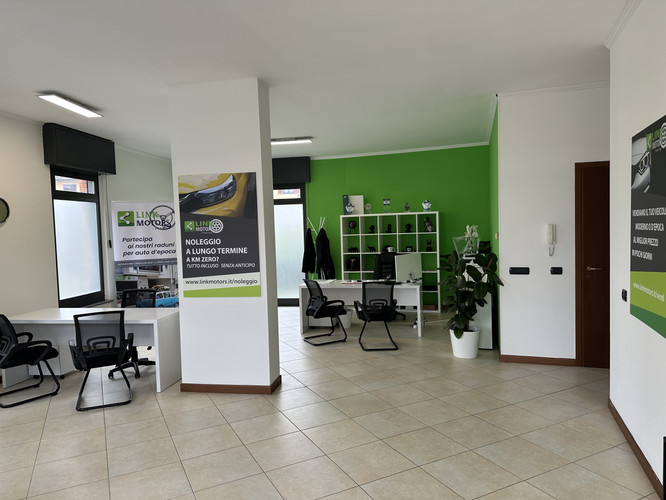 dealer showroom