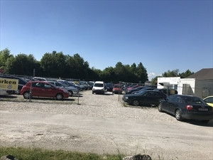 Auto Tur In Neuzeug Autoscout24