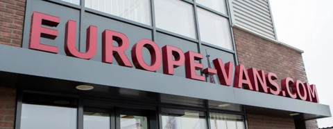Europe-vans.com Logo