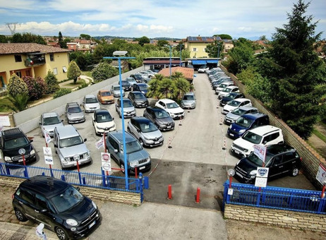 Queen Car 2000 Srl Logo