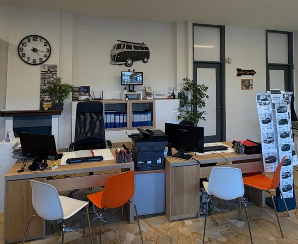 dealer showroom
