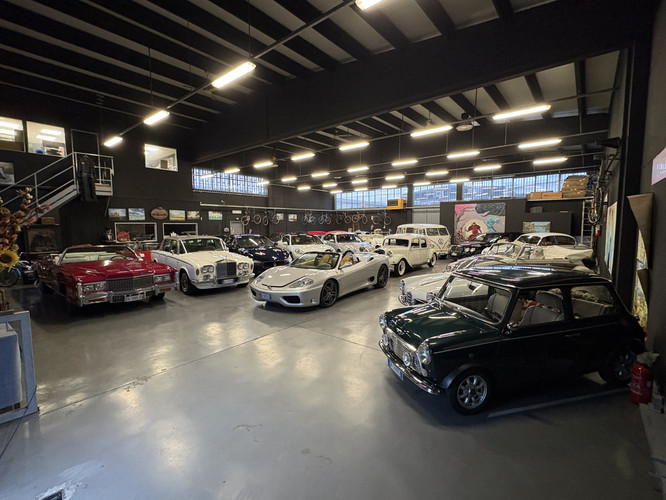 dealer showroom