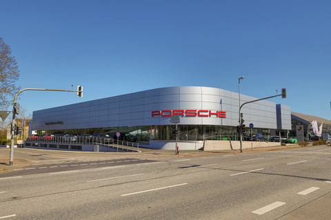 Bach Sportwagen Vertriebs GmbH Logo