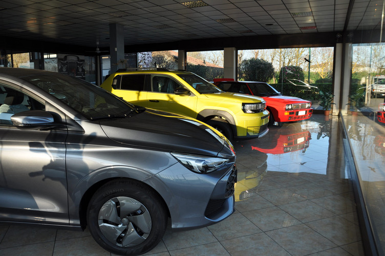 dealer showroom