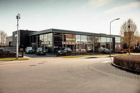 Van Dijk Automobielen B.V. Logo