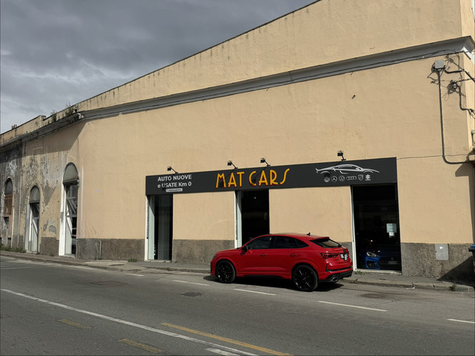dealer showroom