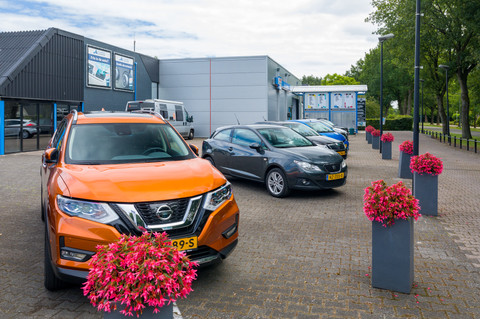 Autobedrijf  van der Weide Logo