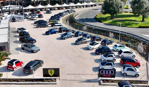 8 Cars Srl - Baja Motors Logo