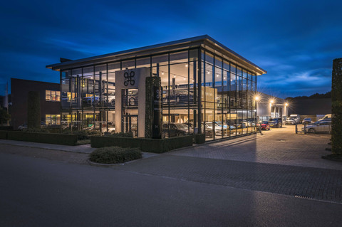 Autobedrijf H. Brandsen Logo