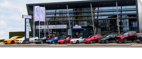 Autobedrijf `t Jan Scholten Team B.V. Logo