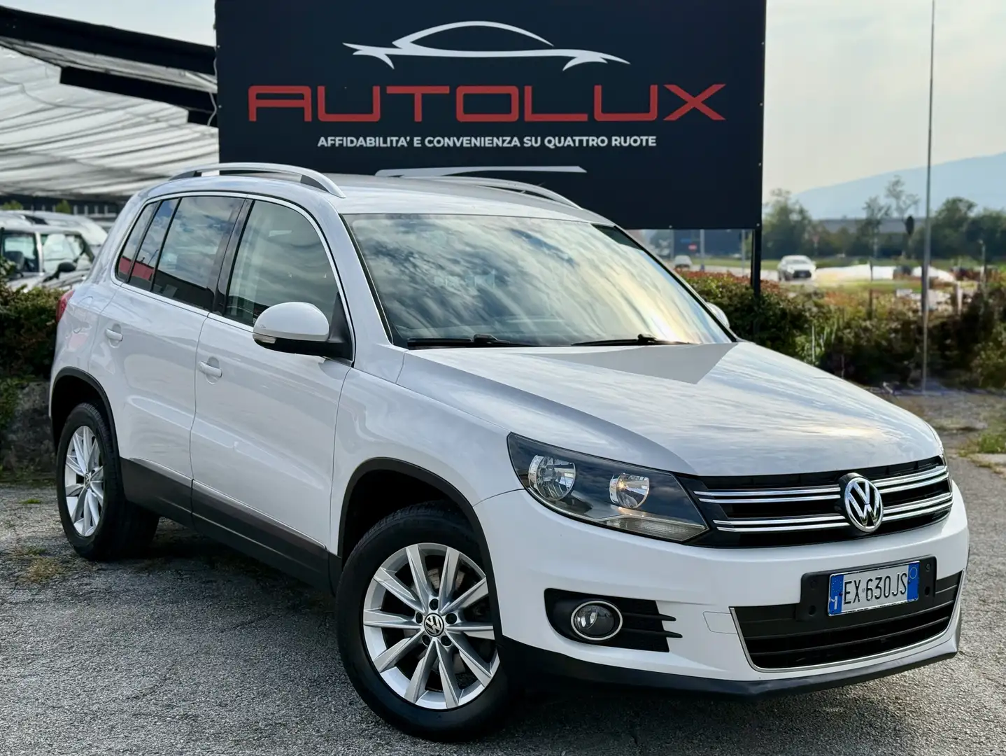 Volkswagen Tiguan 2.0 tdi Sport&Style 4motion tiptronic - 1