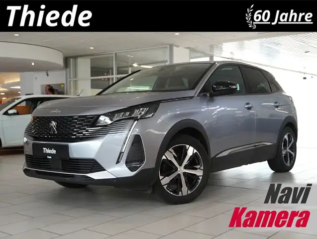 Peugeot 3008 main image