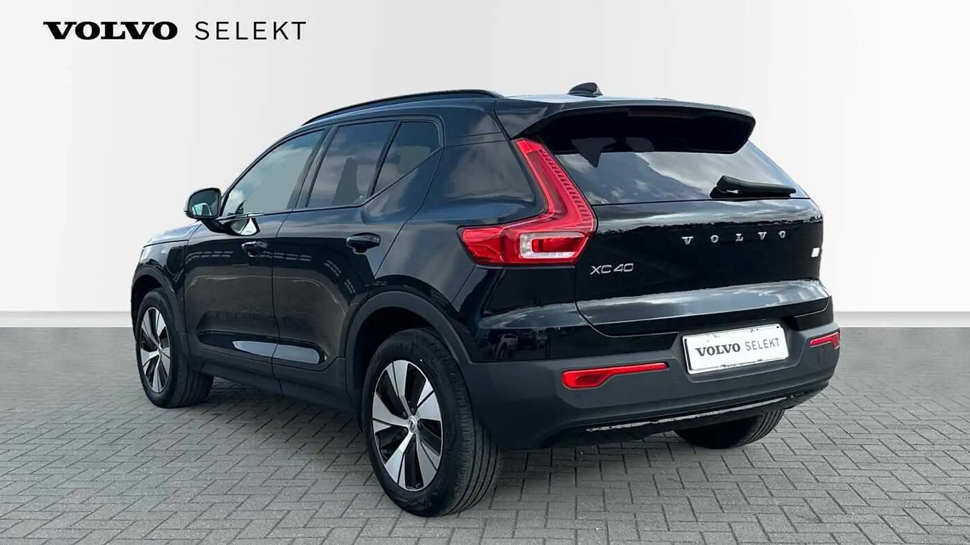 Volvo XC40 T4 Plug-in Hybrid | Recharge R-Design Expression Schwarz - 2