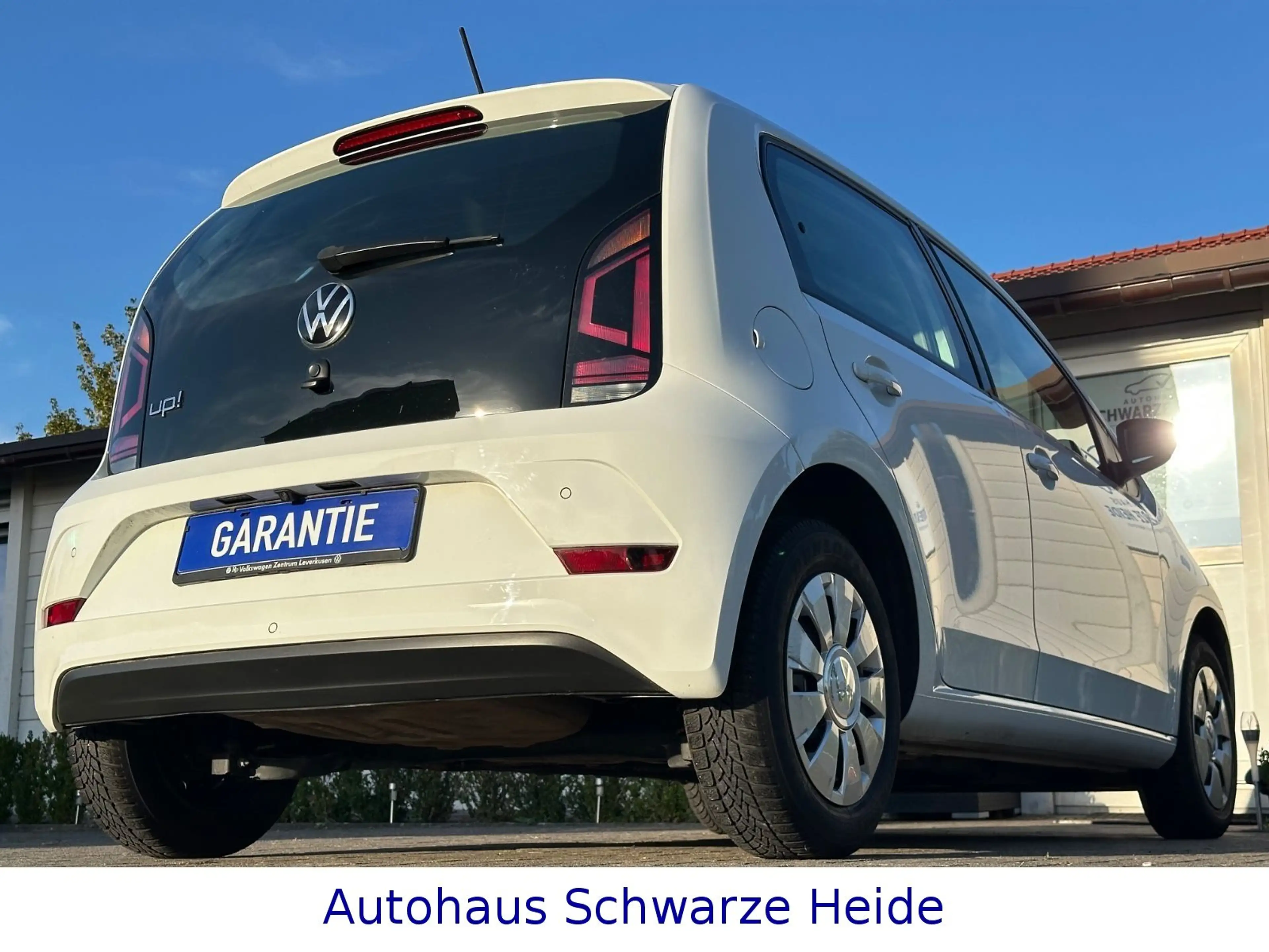 Volkswagen up! UP! 1.HAND*KAMERA*SITZHEIZUNG*TEMPO*DAB+*BLTOOTH — photo 10