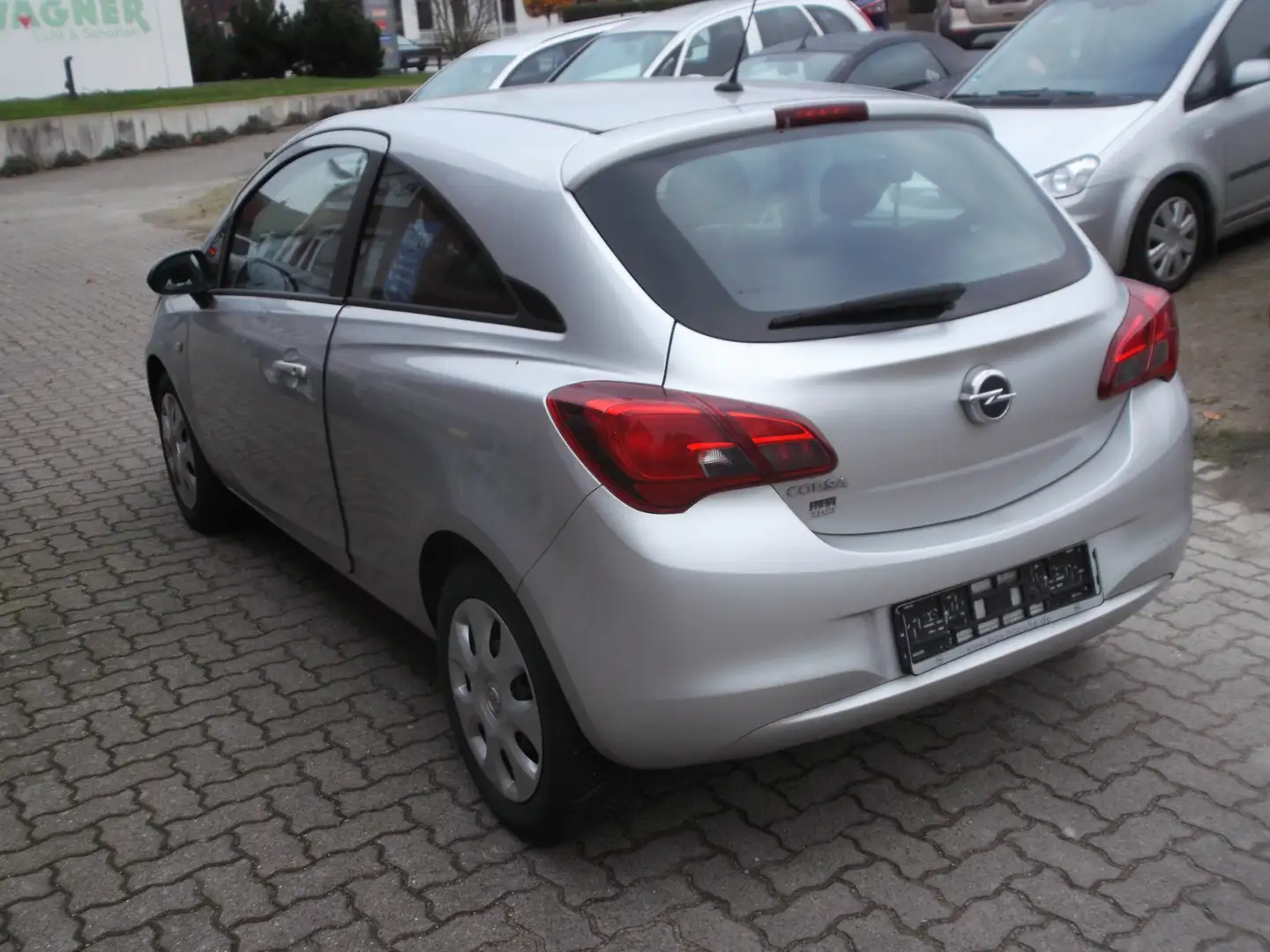 Opel Corsa Selection Silber - 2