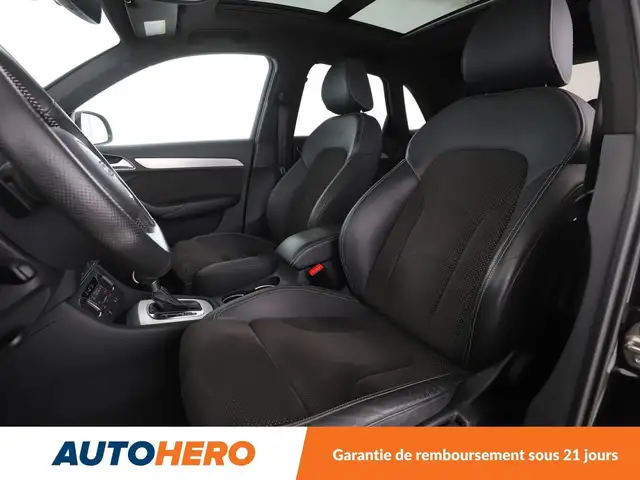 Audi Q3 view 10