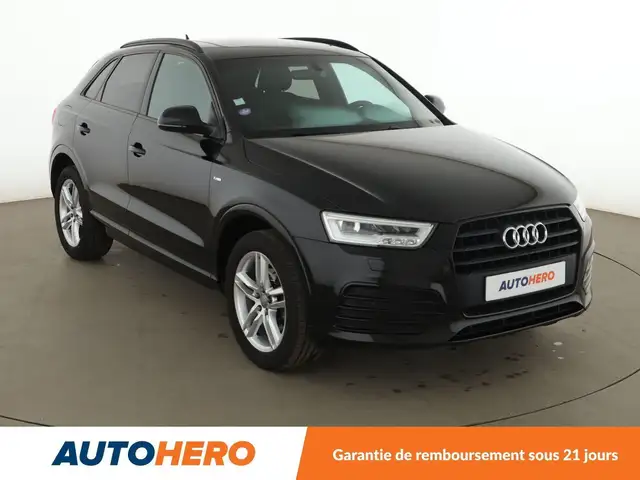 Audi Q3 view 8