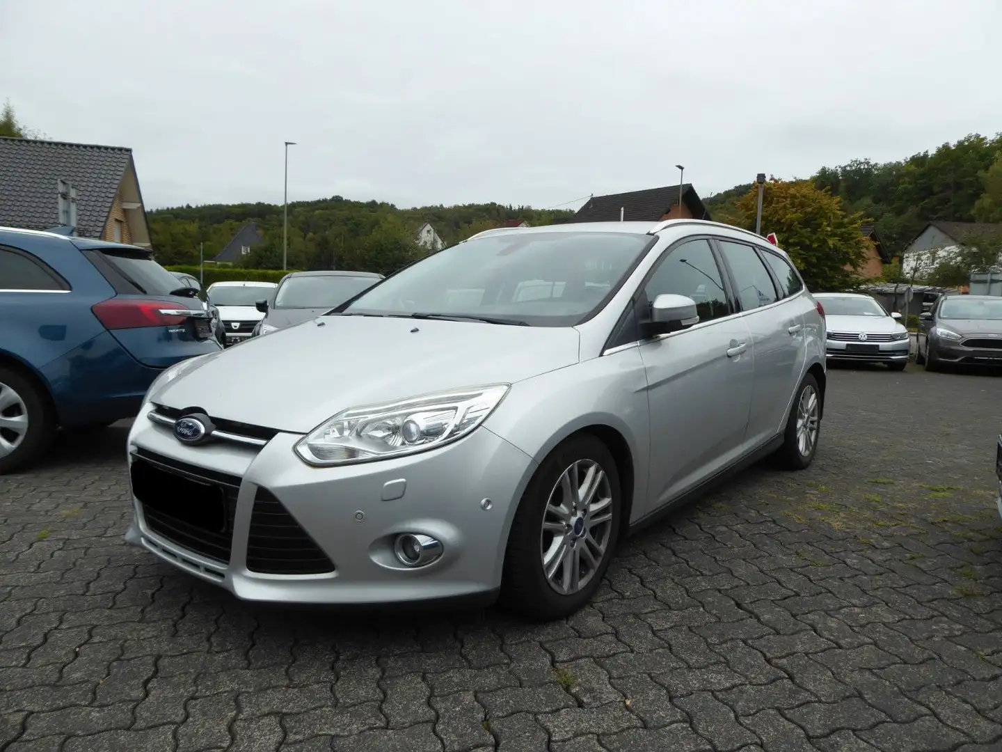 Ford Focus 1,6TDCi 85kW DPF Titanium Turnier Silber - 1