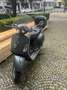 Vespa GTS 300 Piaggio Vespa GTS 300 Grijs - thumbnail 1