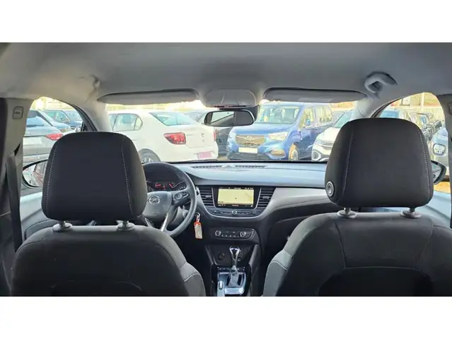 Opel Crossland view 14