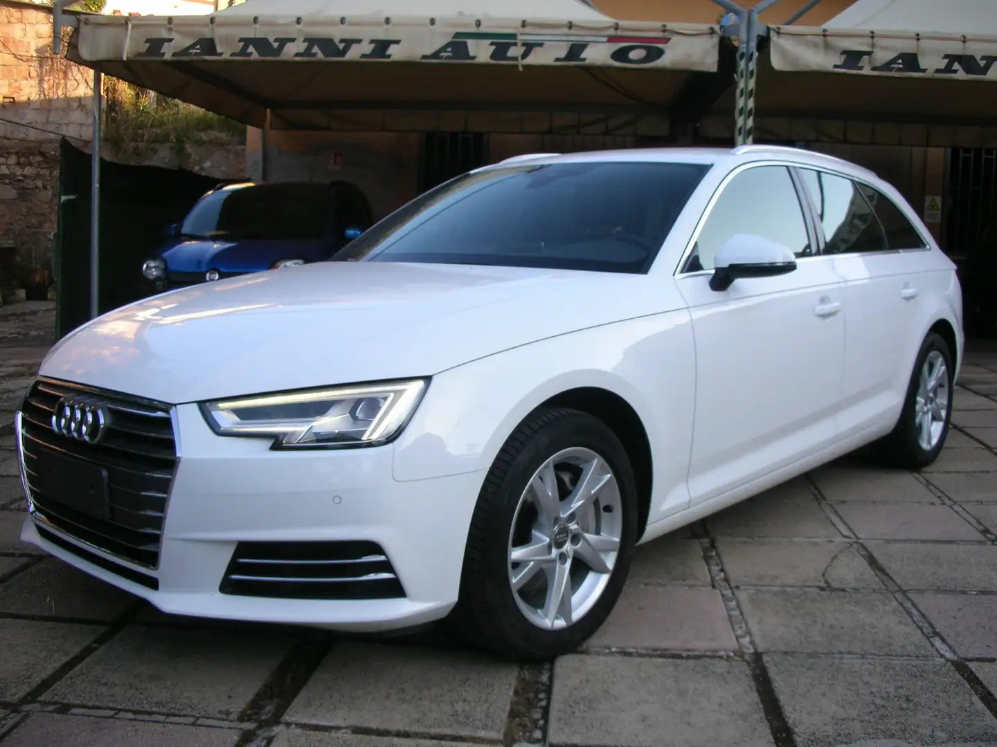Audi A4 Avant Avant  2.0 tdi Sport 190cv s-tronic - 1