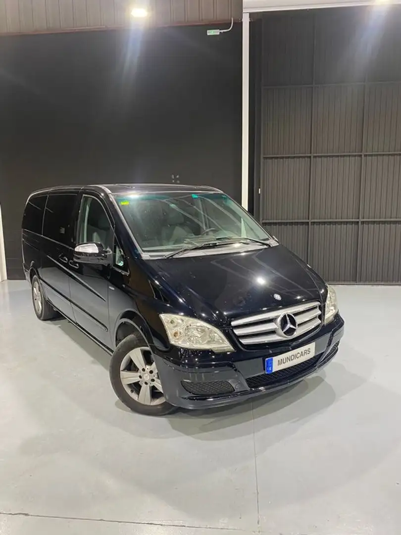 Mercedes-Benz Viano 2.2 CDI Trend Compacta Schwarz - 2