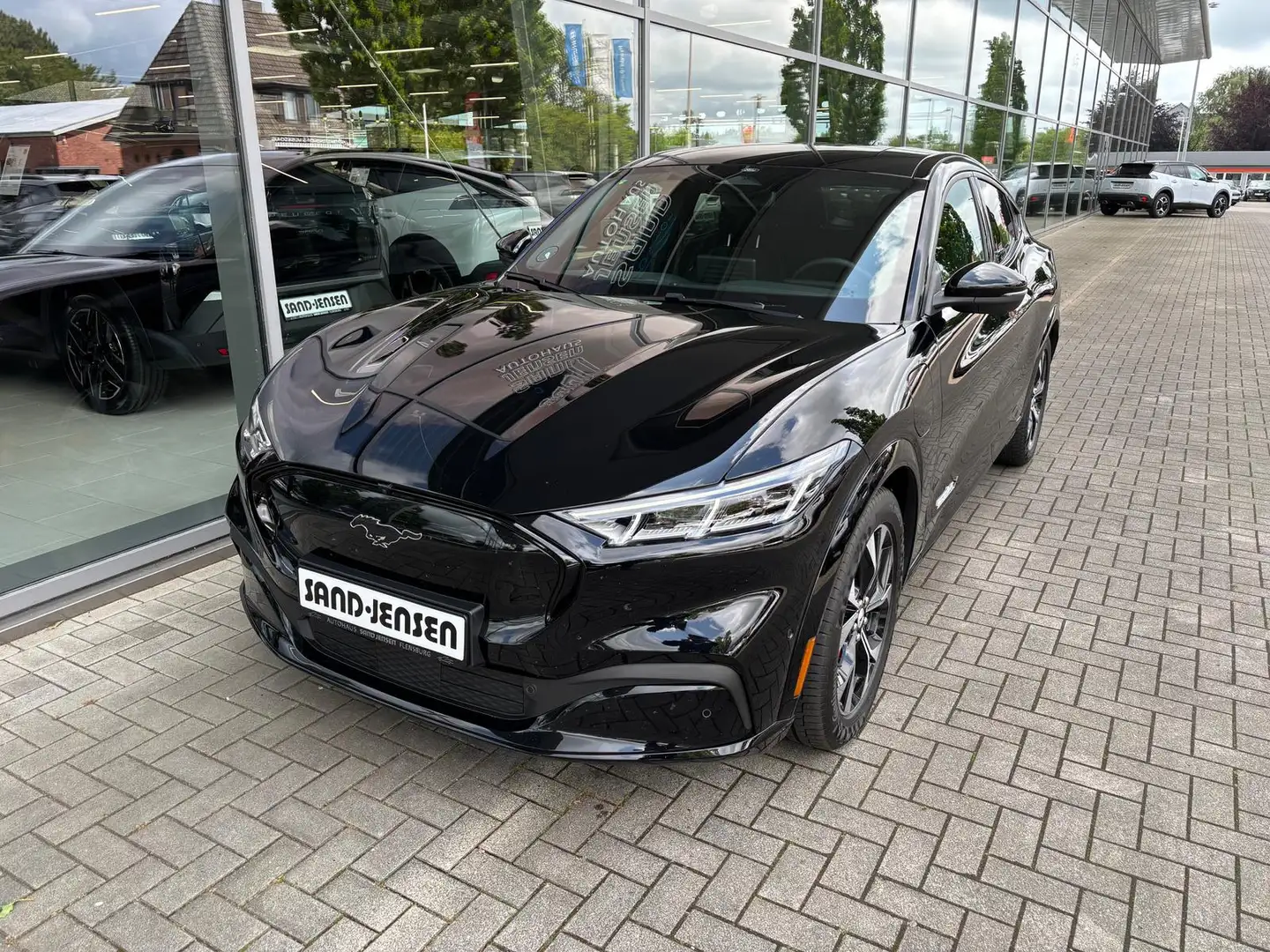 Ford Premium Extended B&O Matrix ACC Чорний - 2