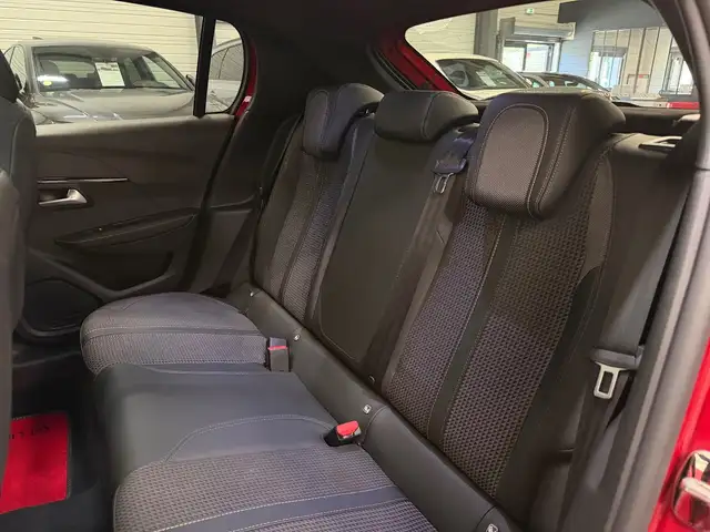 Peugeot 208 view 20