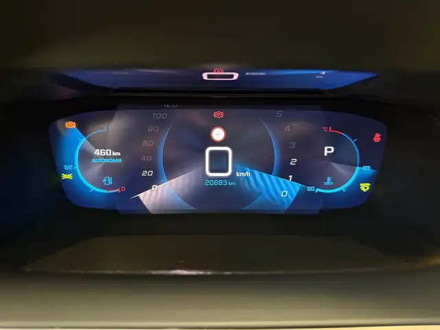 Peugeot 208 view 12
