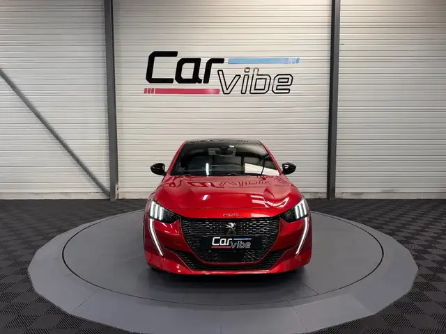 Peugeot 208 view 9