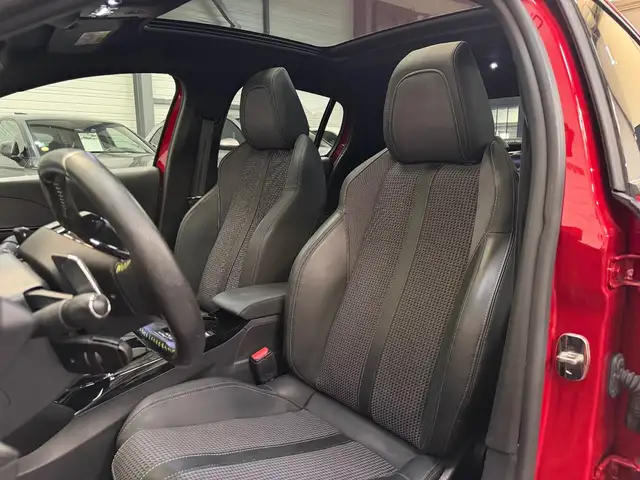 Peugeot 208 view 21