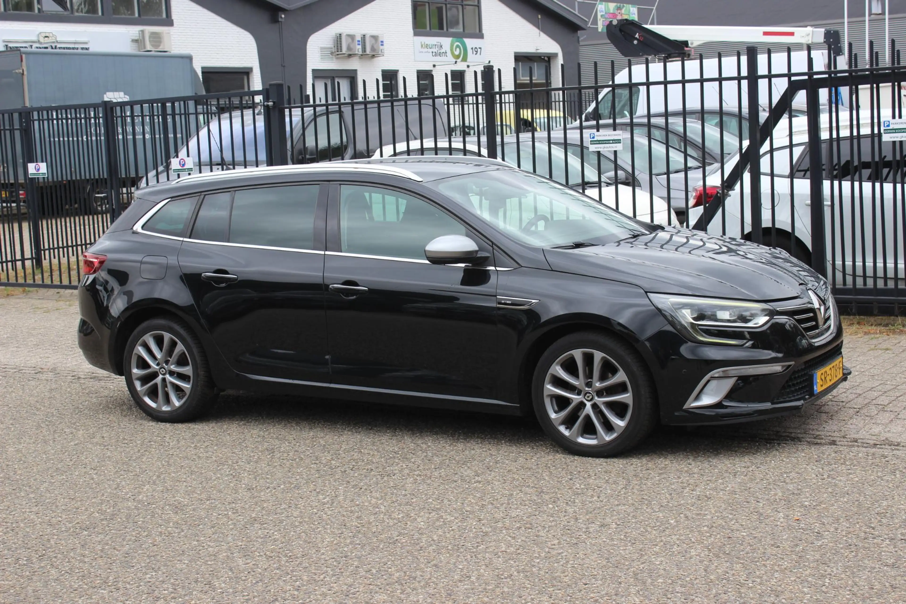 Renault Megane Estate 1.2 TCe Bose — photo 6