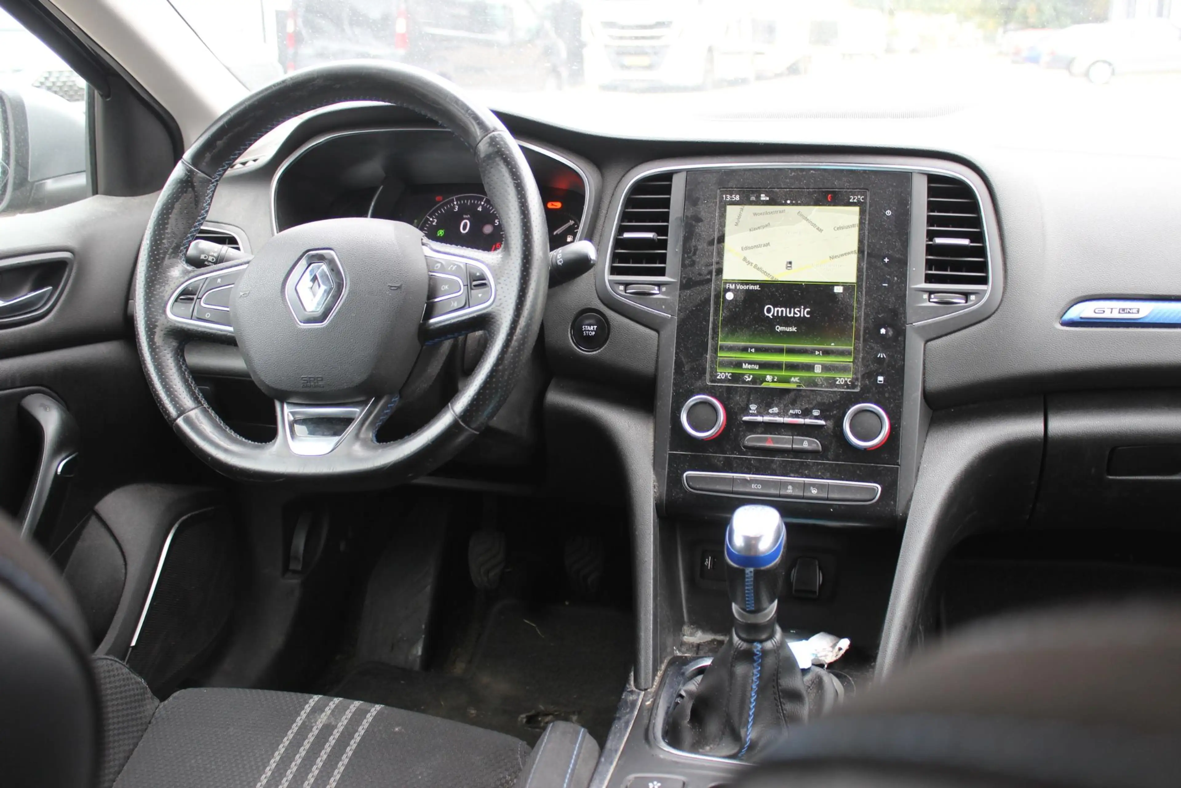 Renault Megane Estate 1.2 TCe Bose — photo 4