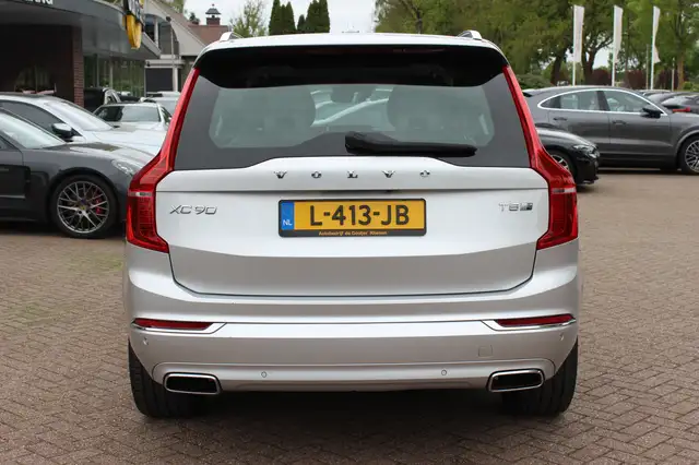 Volvo XC90 view 15