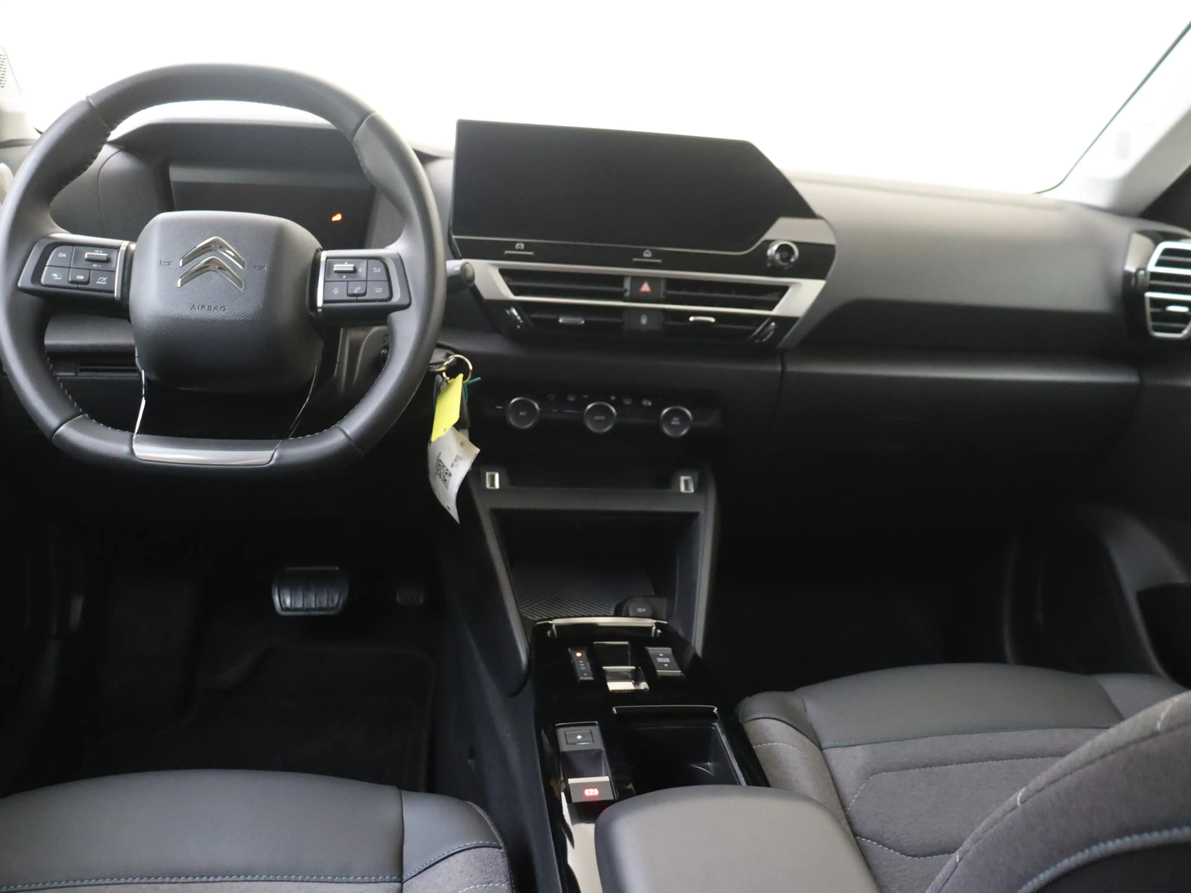 Citroen E-C4 Electric You 50 kWh — photo 5
