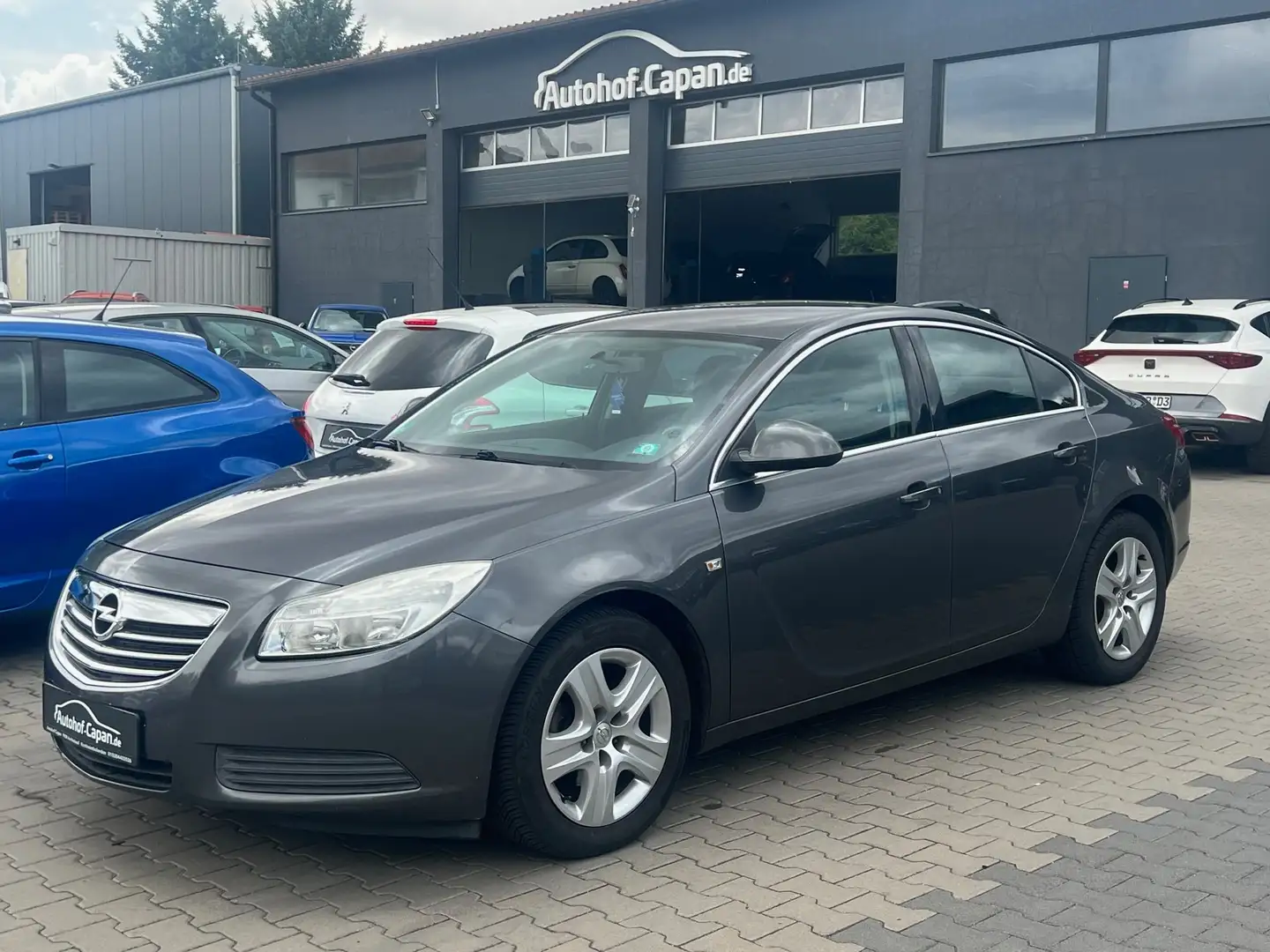 Opel Insignia Insignia A Lim Edition/Navi/2.Ha/TUV NEU/ZV/Tempo. Gris - 1