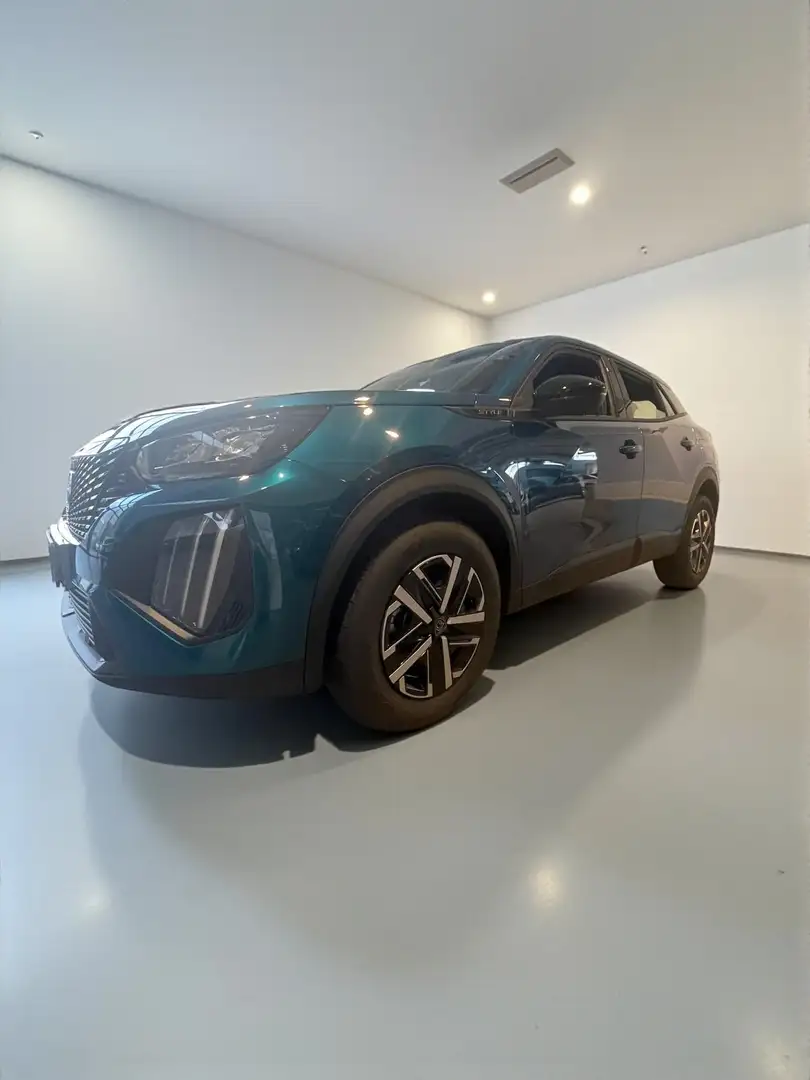 Peugeot 2008 Hybrid 136 e-DCS6 Style Blu/Azzurro - 1