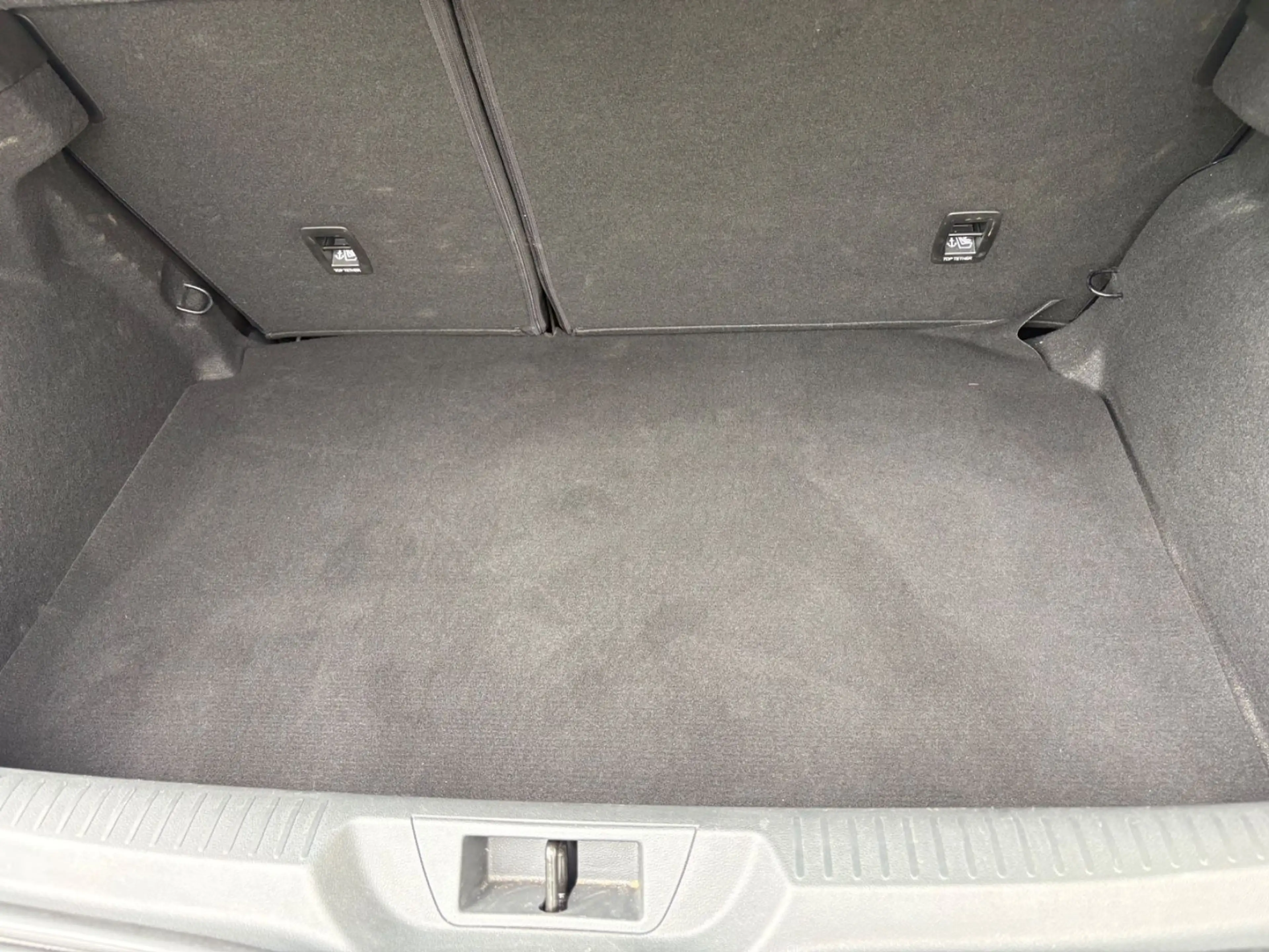 Renault Megane Lim.*Limited*AUTOMATIK*LED*KAMERA*NAVI* — photo 13