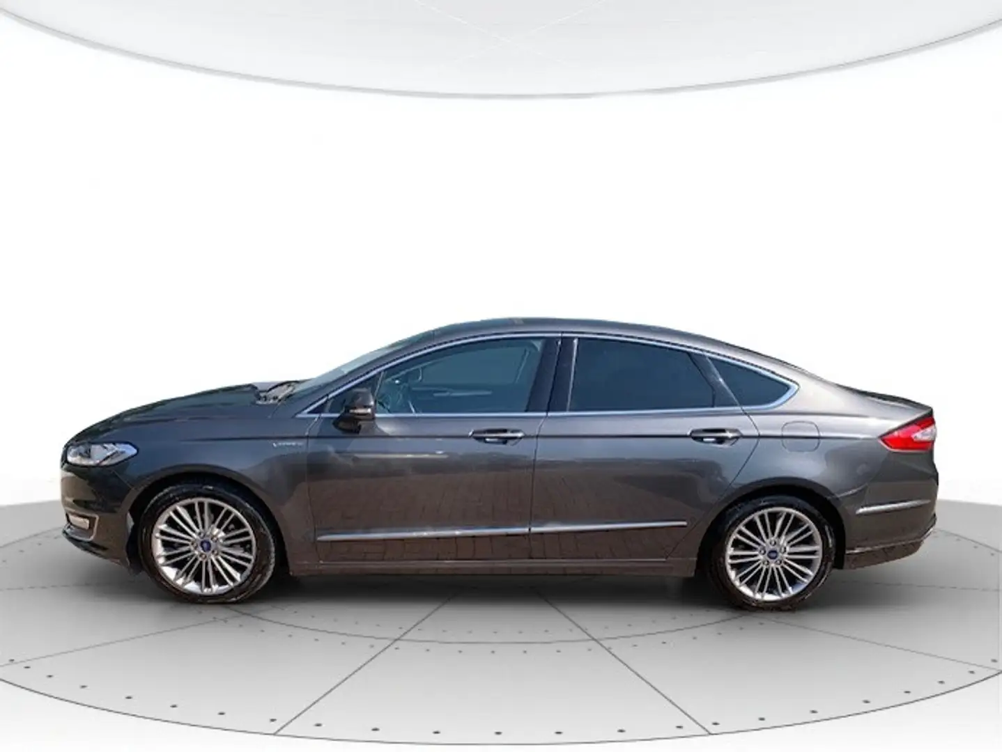 Ford Mondeo 4p 2.0 hybrid Vignale ECVT Grijs - 2