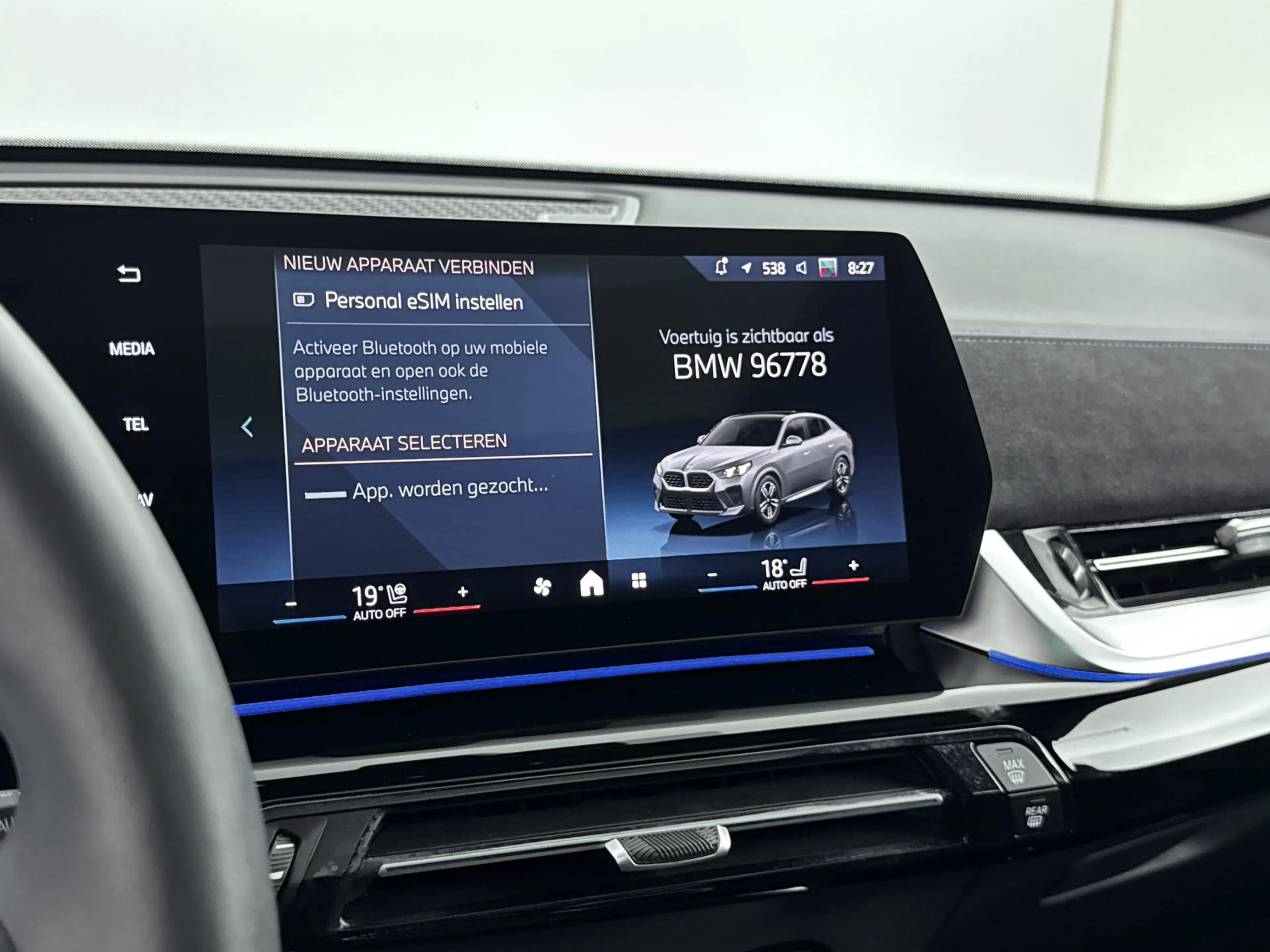 BMW X2 sDrive20i M Sport Automaat / Panoramadak / M Sport — photo 11