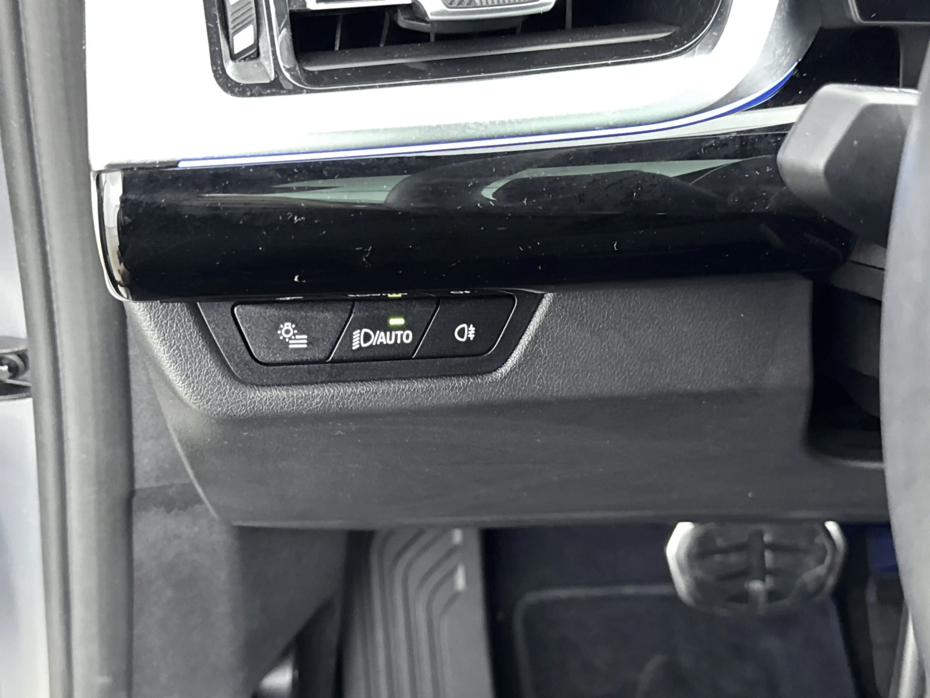 BMW X2 sDrive20i M Sport Automaat / Panoramadak / M Sport — photo 14