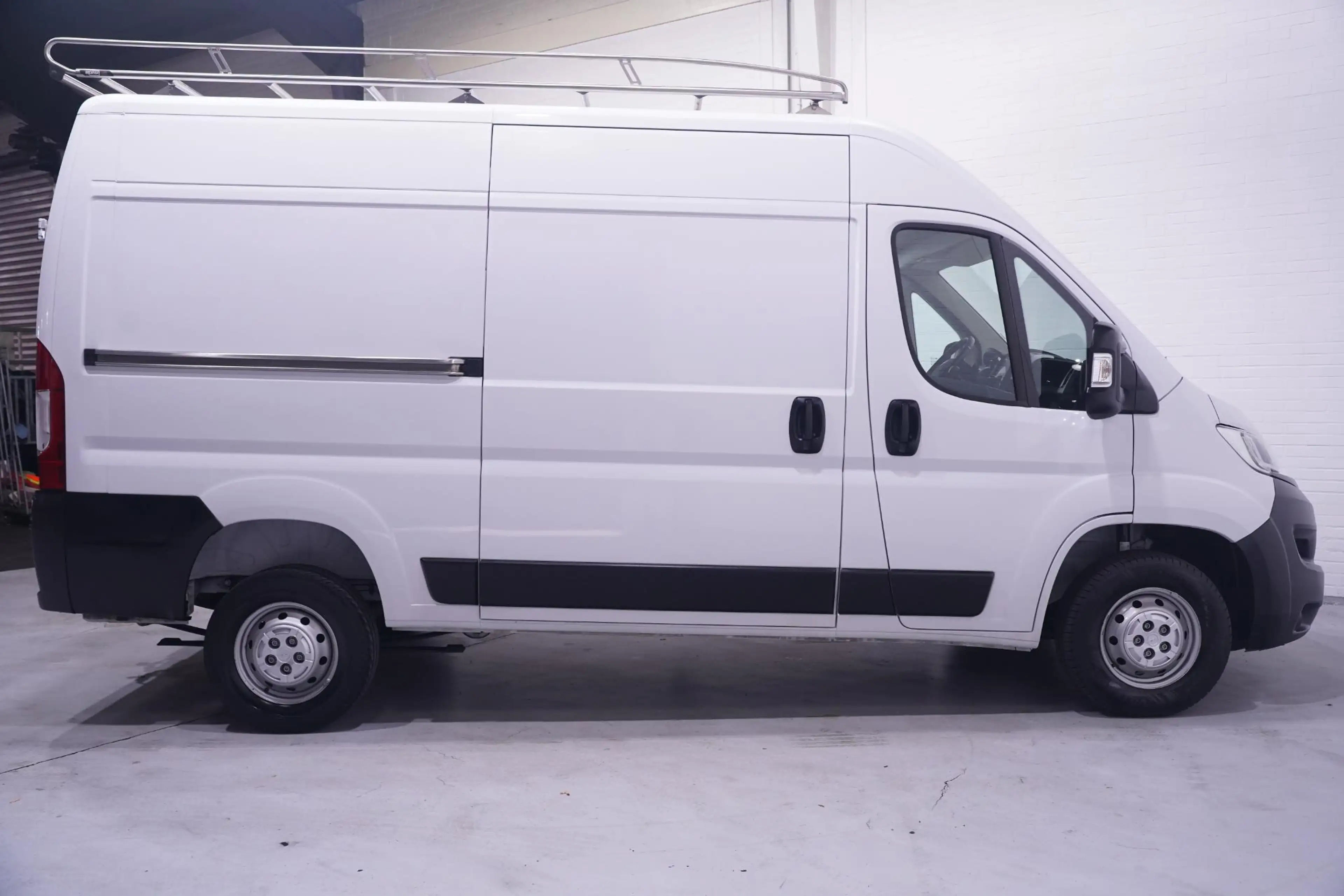 Opel Movano 2.2D 140 pk L2H2 Imperiaal met Trap, Trekhaak Navi — photo 8