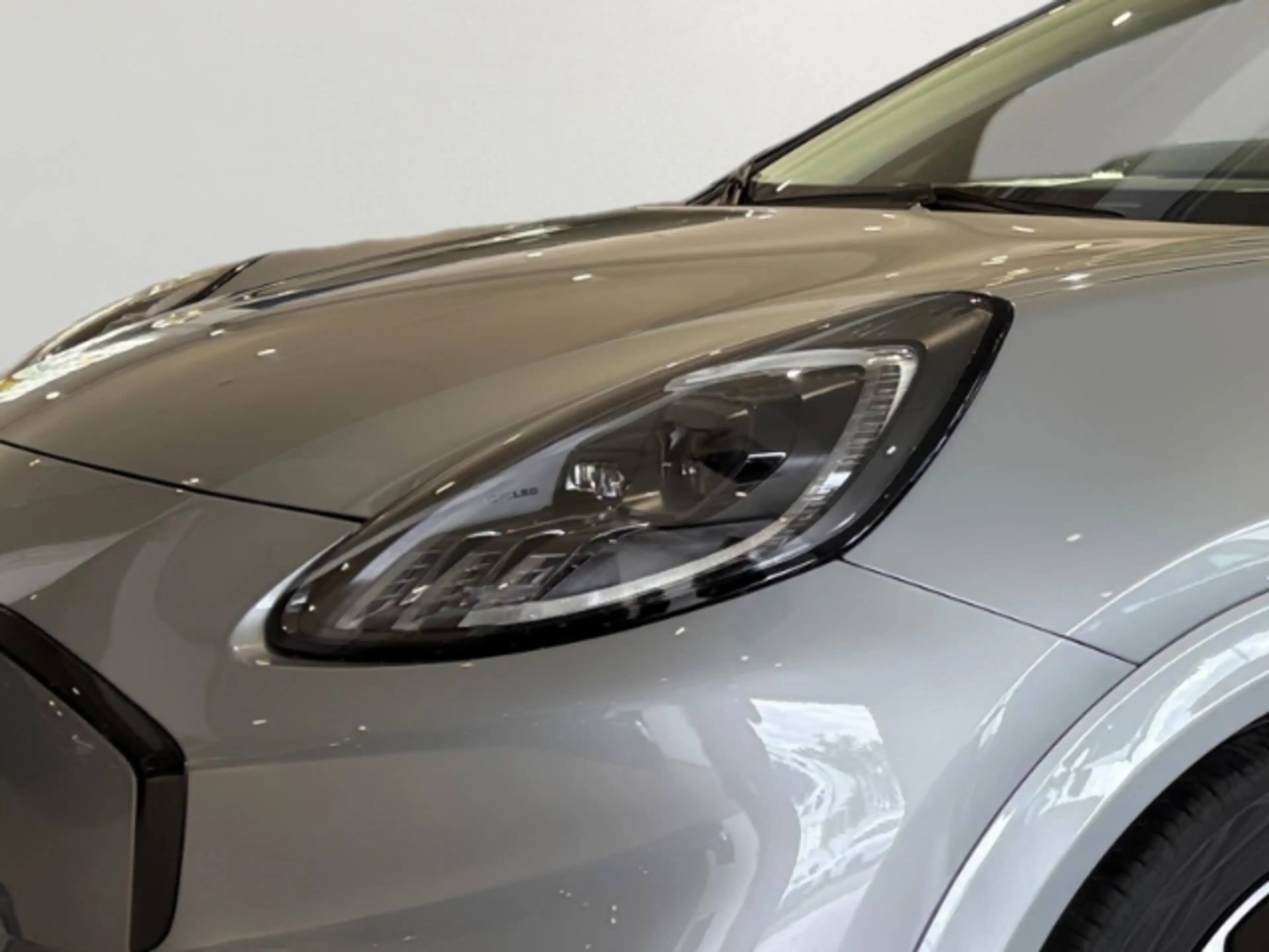 Ford Puma Premium 46,8 kWh *MATRIX-LICHT*PANORAMADACH*ANHÄNG — photo 5