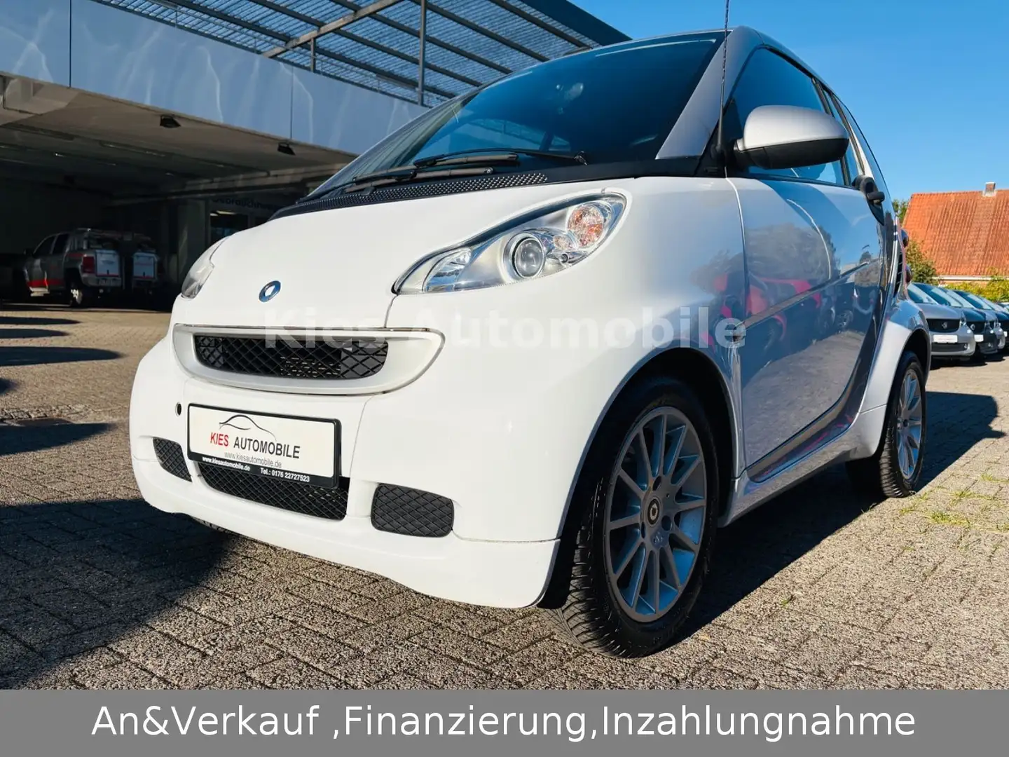 smart forTwo Cabrio AUTOM/SITZH/KLIMA/ALLWETTER/TÜV NE Blanc - 1