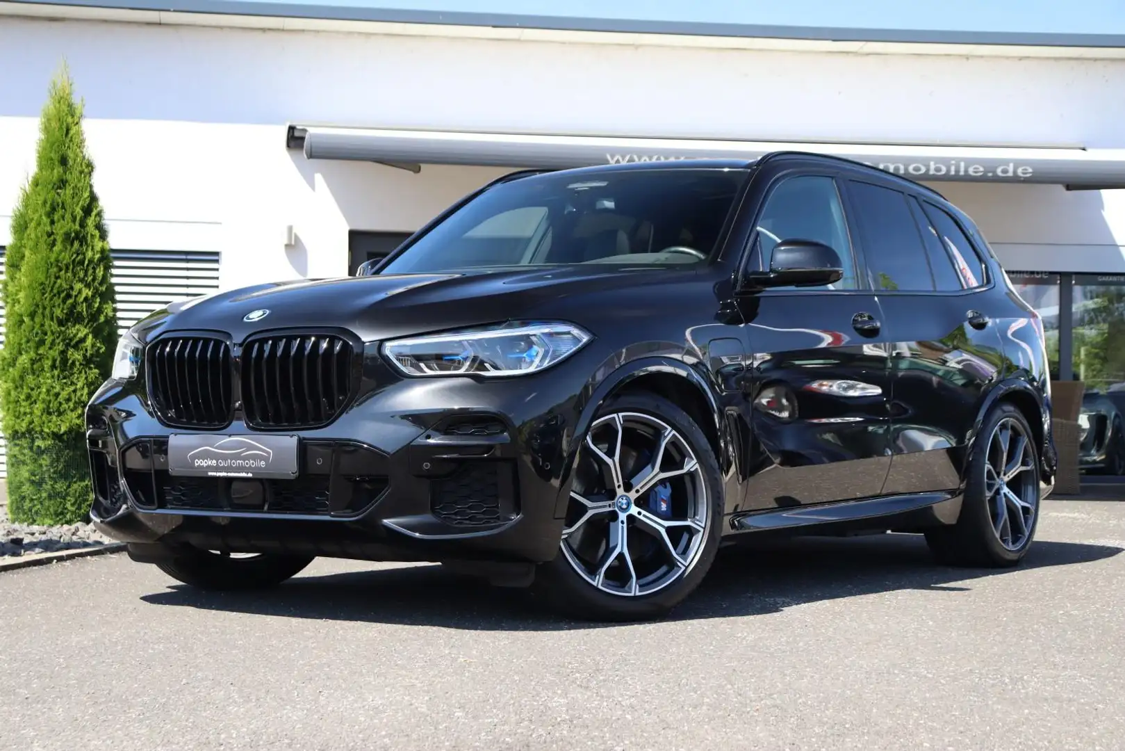 BMW X5 xDrive 45 e M Sport +AHK+SITZBELÜFT+LASER+21"+ Fekete - 2